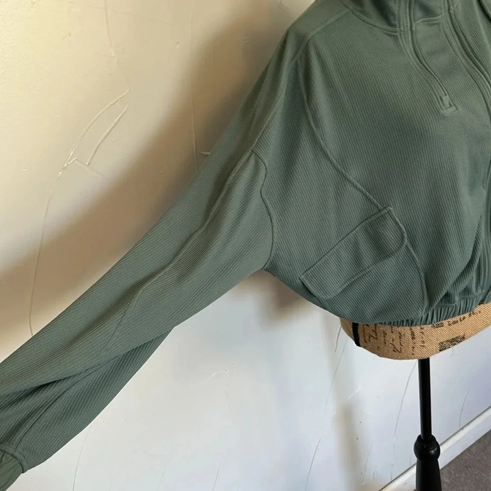 Lululemon Adaptable Fit Full-Zip Jacket Tidewater Teal Jacket EUC 10 - Picture 5 of 8